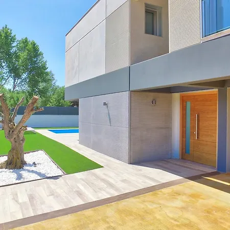 Modern Olivera With Private Pool * קאלייה דה פאלאפרוג'ל